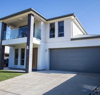 The Races Complex - Redcliffe Tourism