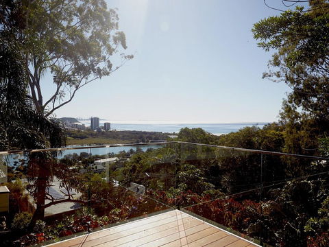 The Rays - Redcliffe Tourism 3