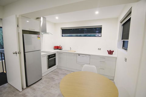 The Riverview BnB - Redcliffe Tourism 3