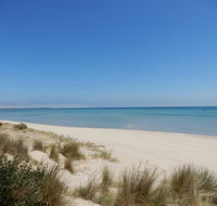 The Rosebud Beach Shack - Redcliffe Tourism