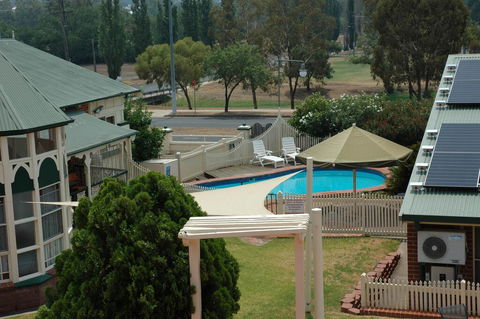The Roseville Apartments - Redcliffe Tourism 1