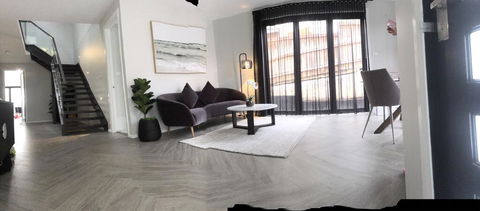 The Sirens Sydney - Redcliffe Tourism 1