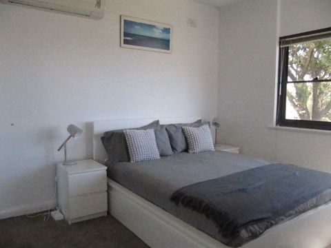 The Somerton Beach Retreat - Redcliffe Tourism 2