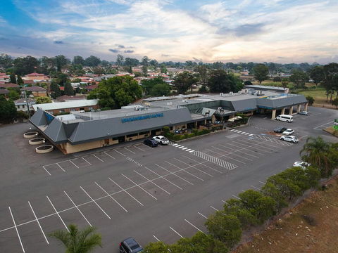 The Sportsman's Hotel - Redcliffe Tourism 1