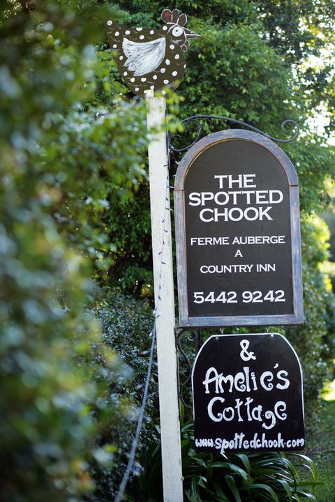 The Spotted Chook And Amelie's Petite Maison - Redcliffe Tourism 3