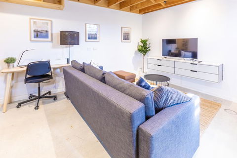 The Studio At Waterloo - Redcliffe Tourism 0