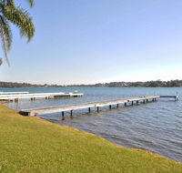 The Studio on the Lake  Fishing Point Lake Macquarie - honestly put the line in and catch fish - Redcliffe Tourism