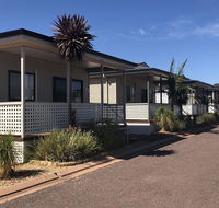 The Sundowner Cabin  Tourist Park - Redcliffe Tourism
