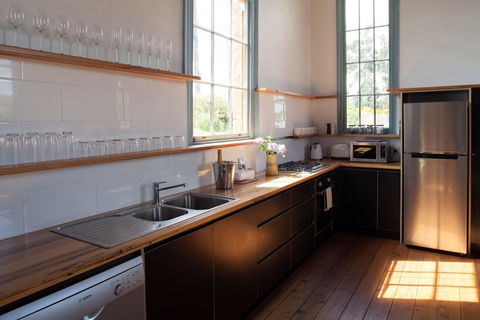 The Welsh Church - Redcliffe Tourism 1