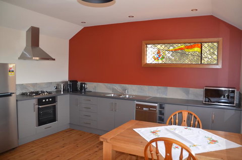 The Wicked Villa - Redcliffe Tourism 2