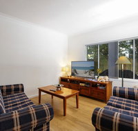 Three Bedroom Townhouse - Redcliffe Tourism