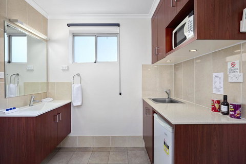 Thunderbird Motel Yass - Redcliffe Tourism 3