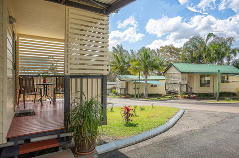 Tiaro Tourist Stopover - Redcliffe Tourism 2