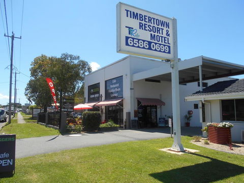 Timbertown Resort And Motel - Redcliffe Tourism 0
