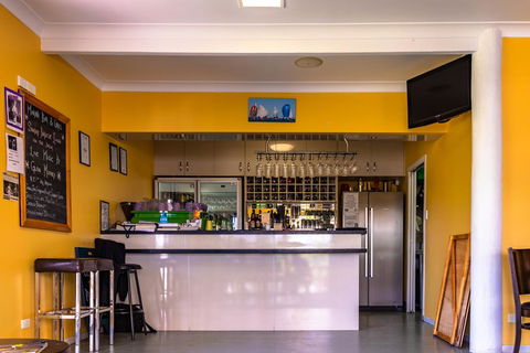 Tin Can Bay Marina Villas - Redcliffe Tourism 1
