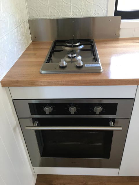 Tiny House - Redcliffe Tourism 3