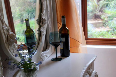 Tomah Retreat - Just RELAX - Redcliffe Tourism 3