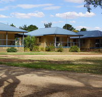 Tooleybuc River Retreat Villas - Redcliffe Tourism