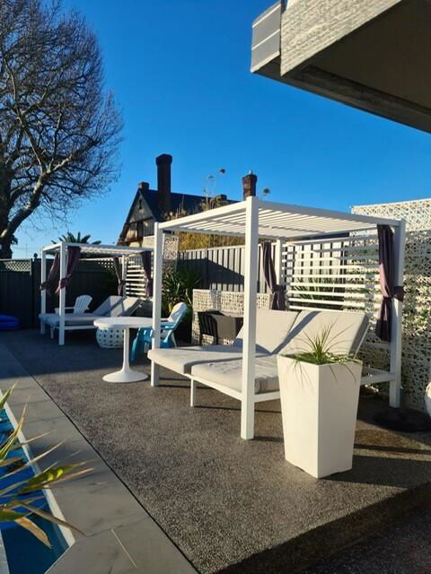 Town House Motor Inn - Redcliffe Tourism 3