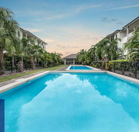 Townsville Luxury spacious Apt 3 BR-2BTH Pools - Redcliffe Tourism