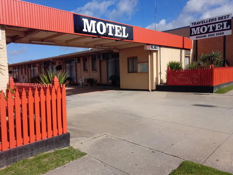 Travellers Rest Motel - Redcliffe Tourism 2