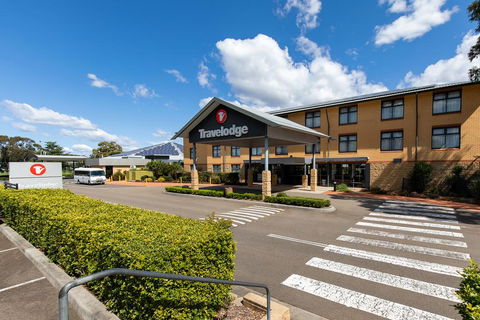 Travelodge Hotel Blacktown Sydney - Redcliffe Tourism 0