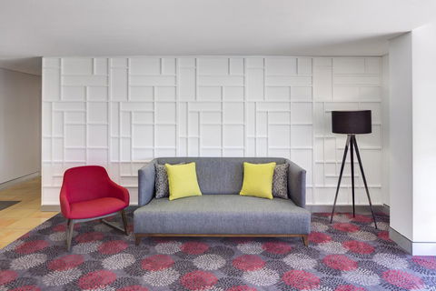 Travelodge Hotel Blacktown Sydney - Redcliffe Tourism 3