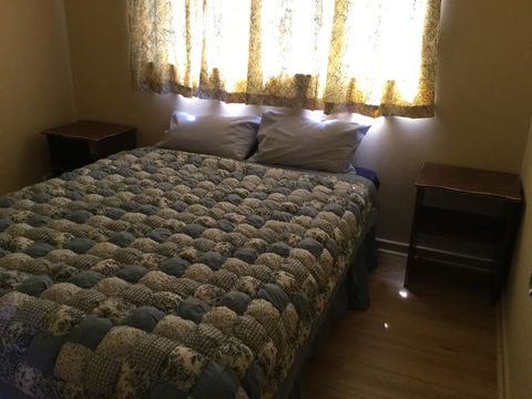 Tuscany Townhouse 3-4 - Redcliffe Tourism 1