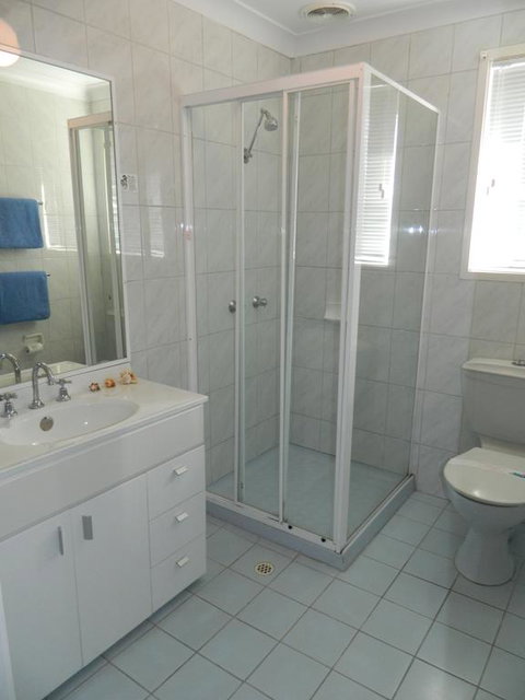 Twin Towns Motel - Redcliffe Tourism 3