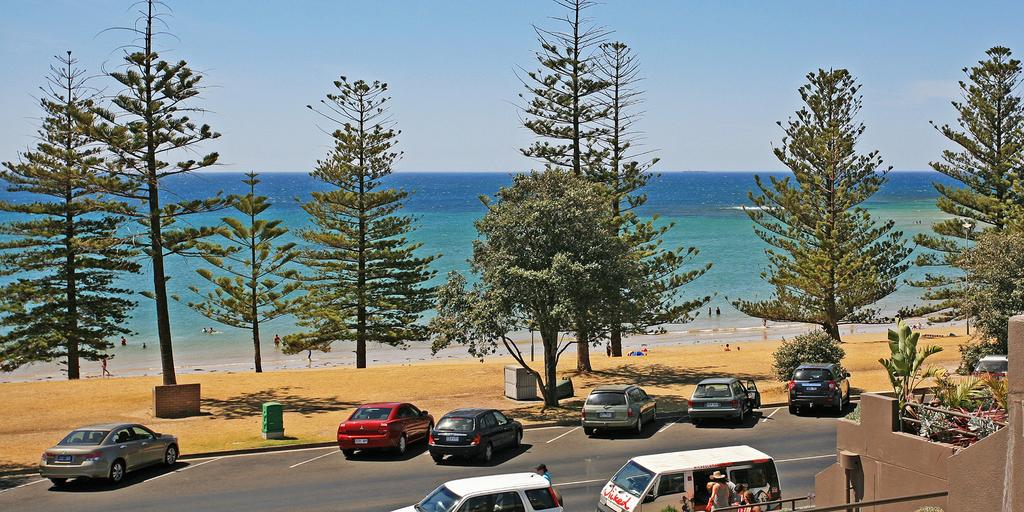  Redcliffe Tourism