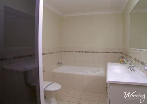 Two Beaches, 74B Blanch Street - Redcliffe Tourism 3