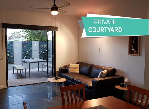 Two Bedroom Garden Apartment - Redcliffe Tourism 0