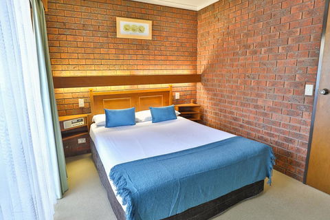 Two Rivers Motel - Redcliffe Tourism 3