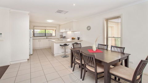 Ulmara Unit 2 - Redcliffe Tourism 3