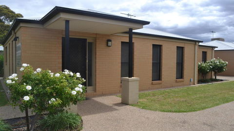 Ulmara Unit 2 - Redcliffe Tourism 1