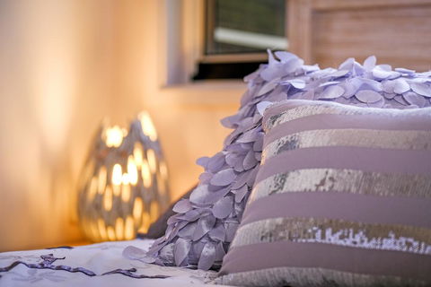 Valley View Bed And Breakfast - Redcliffe Tourism 2