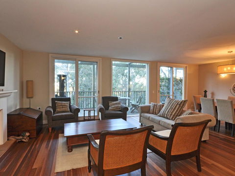 Villa 3br Vista Resort Condo Located Within Cypress Lakes Resort (nothing Is More Central) - Redcliffe Tourism 0