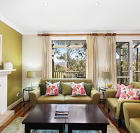 Villa Cabernet - Redcliffe Tourism
