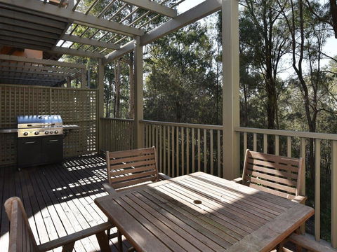 Villa Executive 2br Shiraz Resort Condo Located Within Cypress Lakes Resort (nothing Is More Central) - Redcliffe Tourism 0