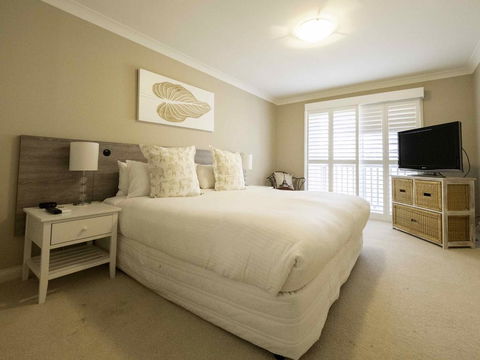 Villa Legato - Redcliffe Tourism 2