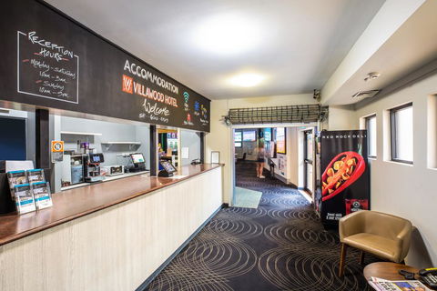 Villawood Hotel - Redcliffe Tourism 1
