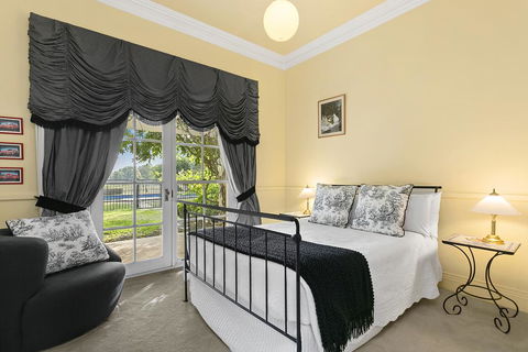 Vinden Estate Homestead - Redcliffe Tourism 3
