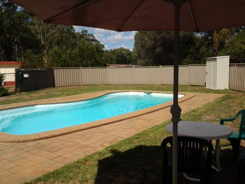 Wagon Wheel Motel & Units - Redcliffe Tourism 0