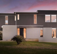 Waikiki Dream - Redcliffe Tourism