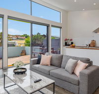 Walk to Salamanca Queens Cottage LUX 3bdm Queens Cottage - Redcliffe Tourism