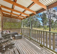 Wallaby Cottage - cute Accom in bushland setting - Redcliffe Tourism