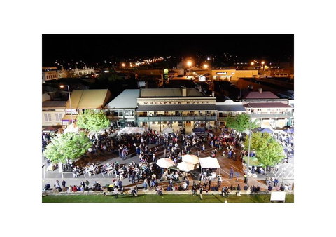 Wanderlight Motor Inn - Redcliffe Tourism 1