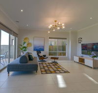 Waterfront Grand Villa for Big Group