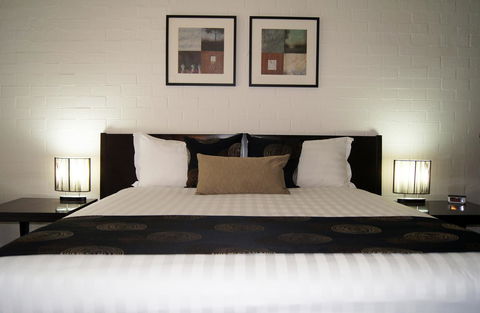 Blazing Stump Motel & Suites - Redcliffe Tourism 10
