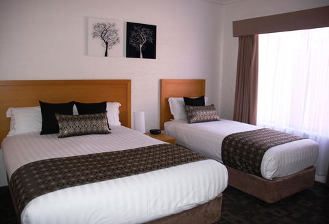Blazing Stump Motel & Suites - Redcliffe Tourism 27
